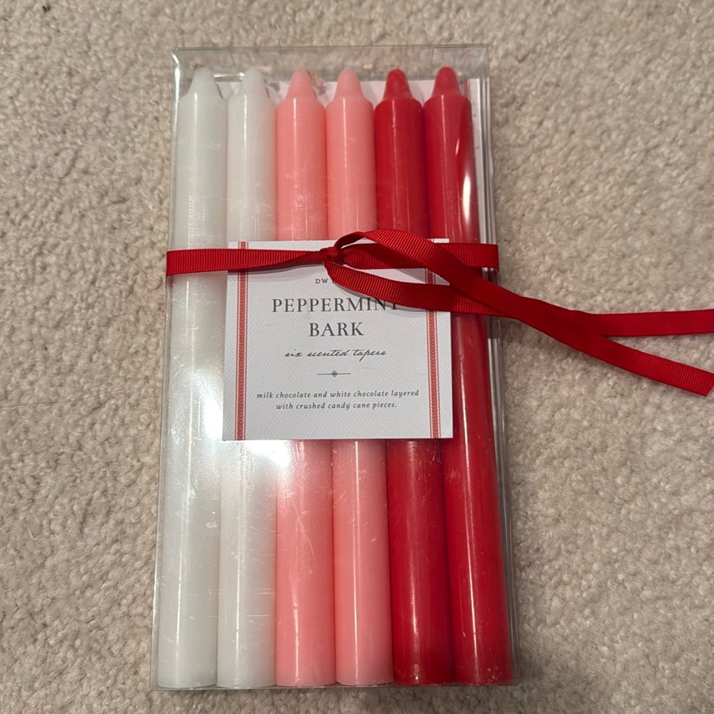 Taper Candles ; Scented Peppermint Bark ; 6 candles in all! 2 white,2 pink2 red